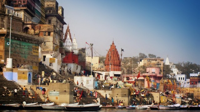 s_boating-ghats Sanskrit Summer School - Summer School in Spoken Sanskrit 2026 – Spracheninstitut Universität Leipzig