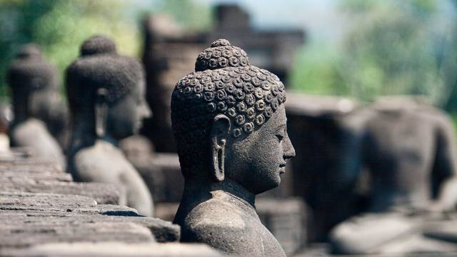 s_buddha-1 Wissenswertes Indonesisch - Spracheninstitut Universität Leipzig