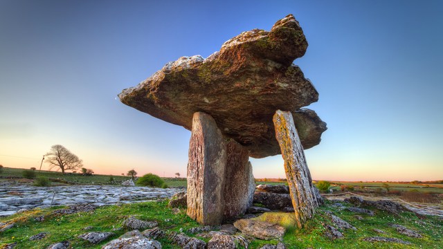 s_dolmen Wissenswertes Irisch - Spracheninstitut Universität Leipzig