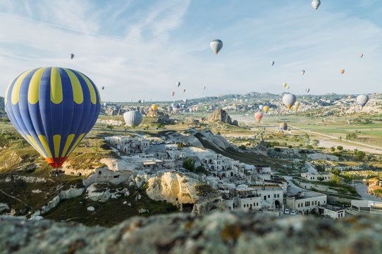 s_fld182_heissluftballon-kappadokien2 Türkisch - Kappadokien – Spracheninstitut Universität Leipzig