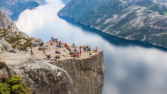 s_fld182_preikestolen Norwegisch - Im Porträt – Spracheninstitut Universität Leipzig
