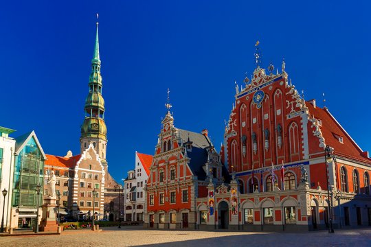 s_fld182_rathausplatz-in-riga Lettisch - Im Porträt – Spracheninstitut Universität Leipzig