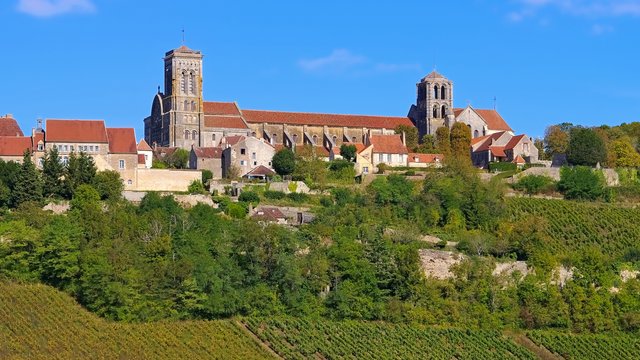 s_fld182_vezelay-1 Französisch - Burgund – Spracheninstitut Universität Leipzig