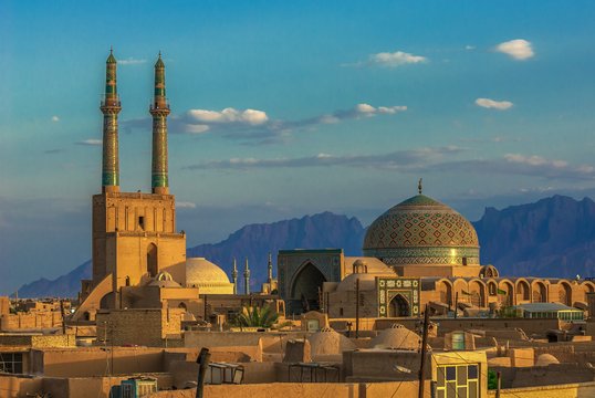 s_fld182_yazd-1 Persisch - Im Porträt – Spracheninstitut Universität Leipzig